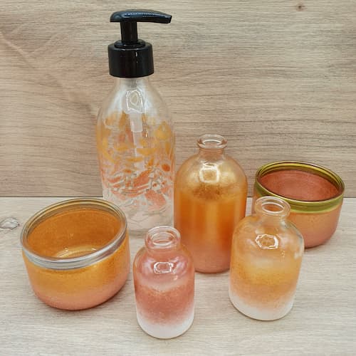 décorations en peinture sur verre