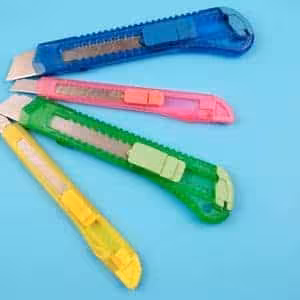 outils loisirs creatifs cutters