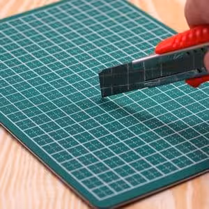 outils loisirs creatifs tapis decoupe